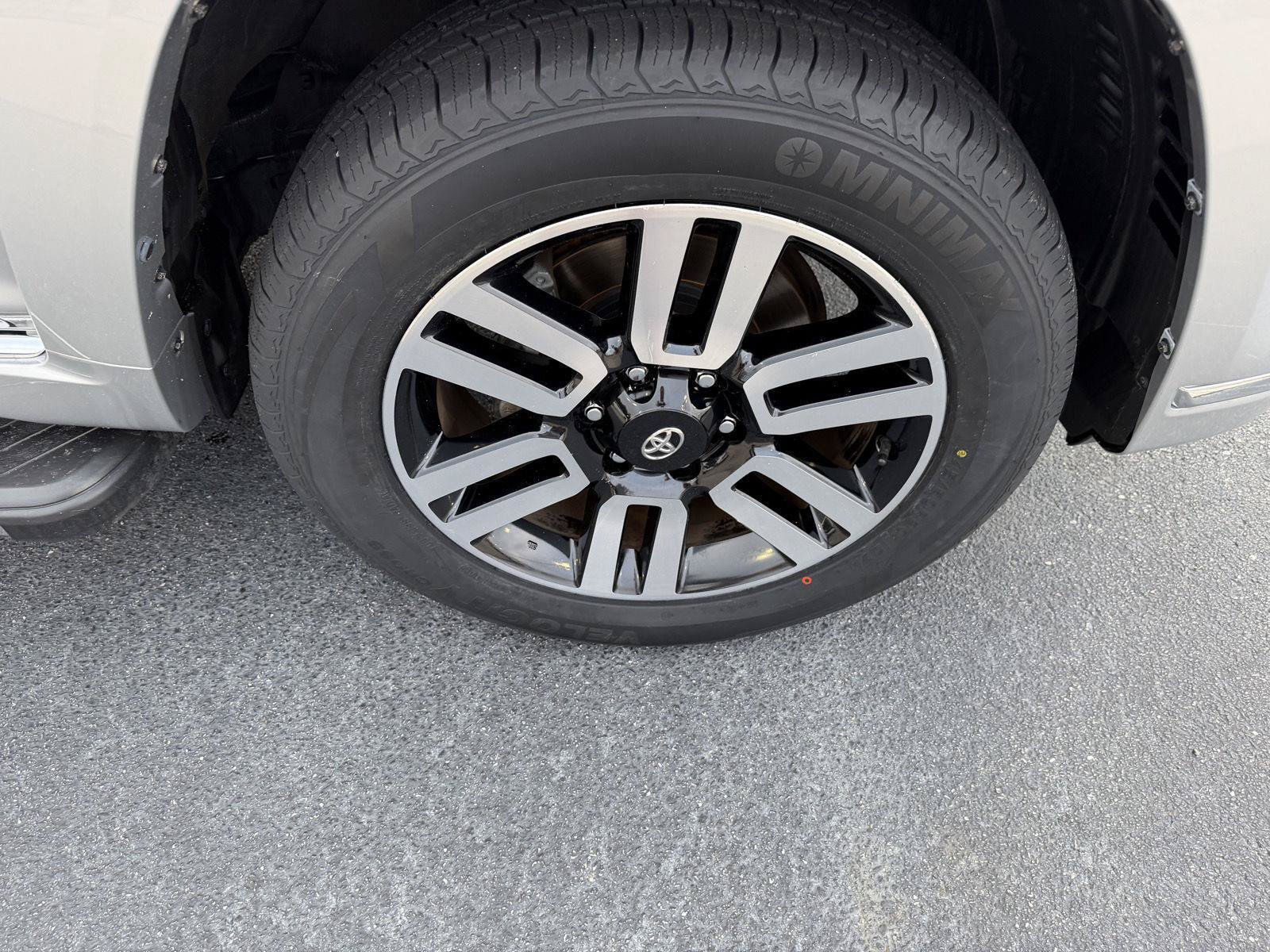 Certified 2022 Toyota 4Runner Limited AWD/4WD image 43