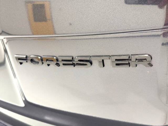 Used 2018 Subaru Forester 2.5i Premium AWD/4WD image 17