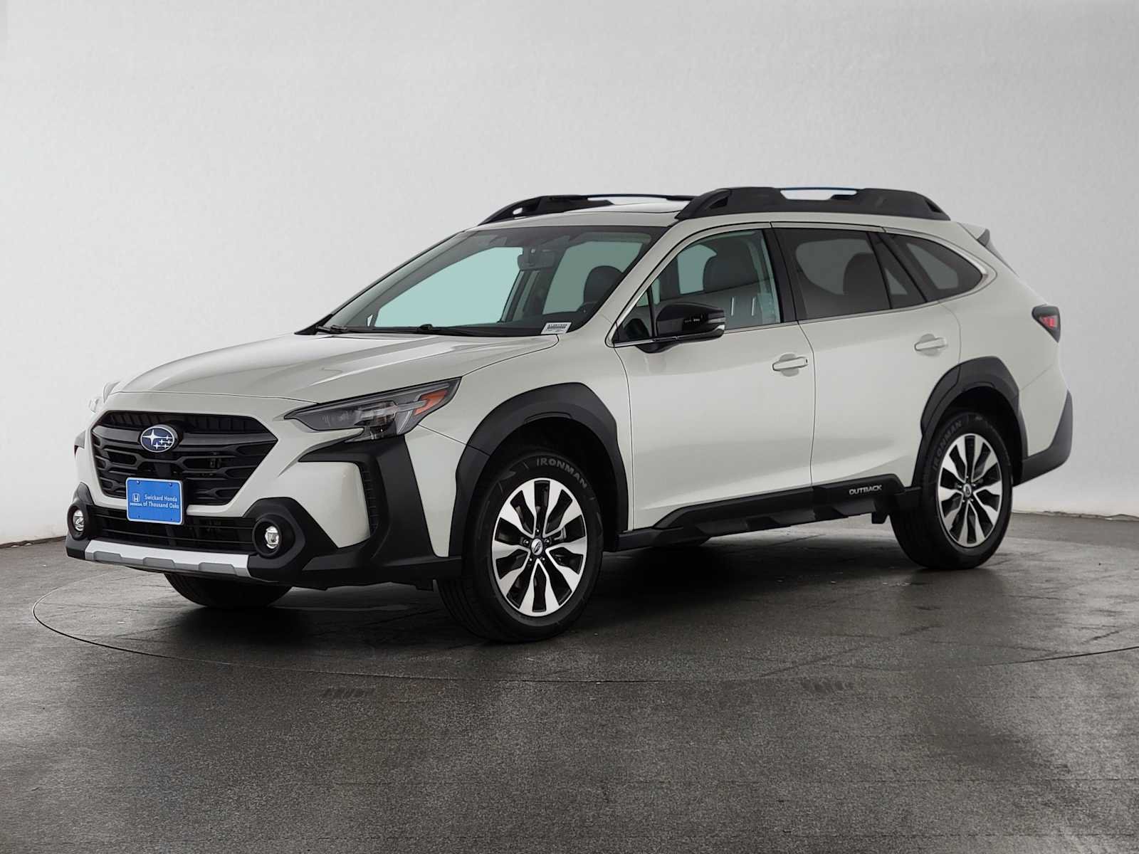 Used 2023 Subaru Outback Limited AWD/4WD image 7