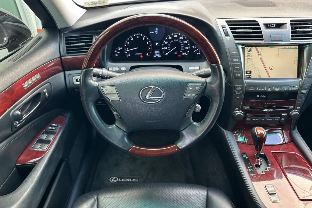 Used 2007 Lexus LS 460 RWD image 15