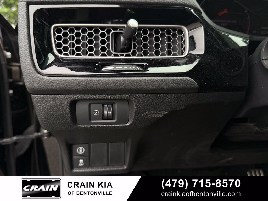 Used 2023 Honda Civic Sport image 12