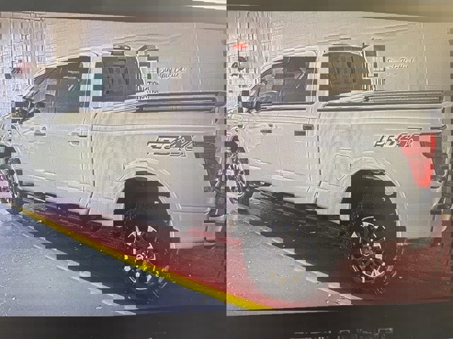 Used 2019 Nissan Titan PRO-4X w/ Pro-4x Convenience Package image 3