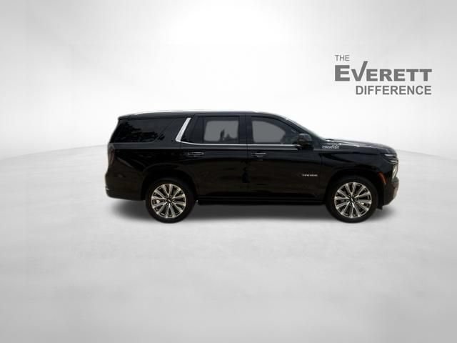 Used 2025 Chevrolet Tahoe High Country AWD/4WD image 8