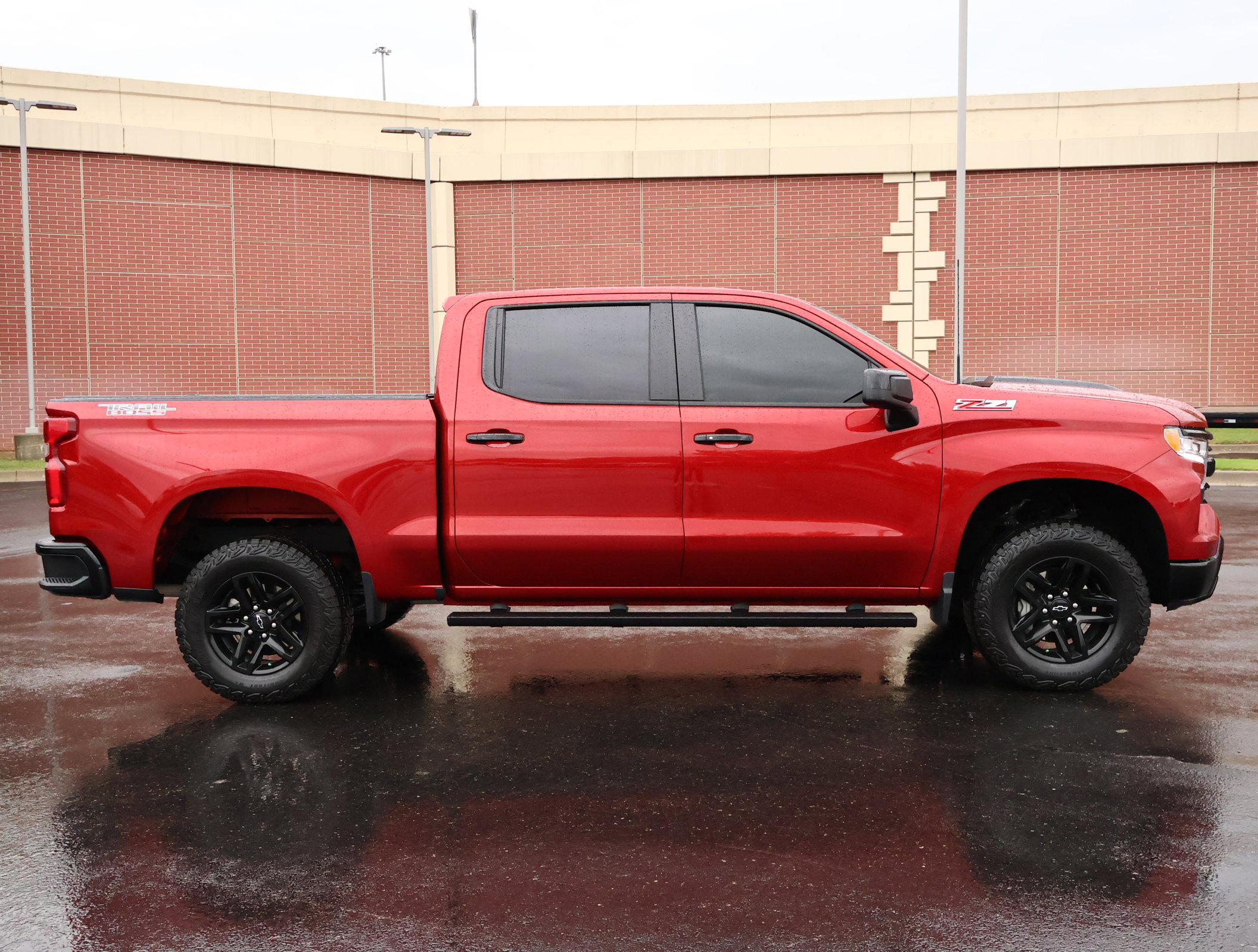 Used 2024 Chevrolet Silverado 1500 LT Trail Boss w/ Convenience Package II AWD/4WD image 34