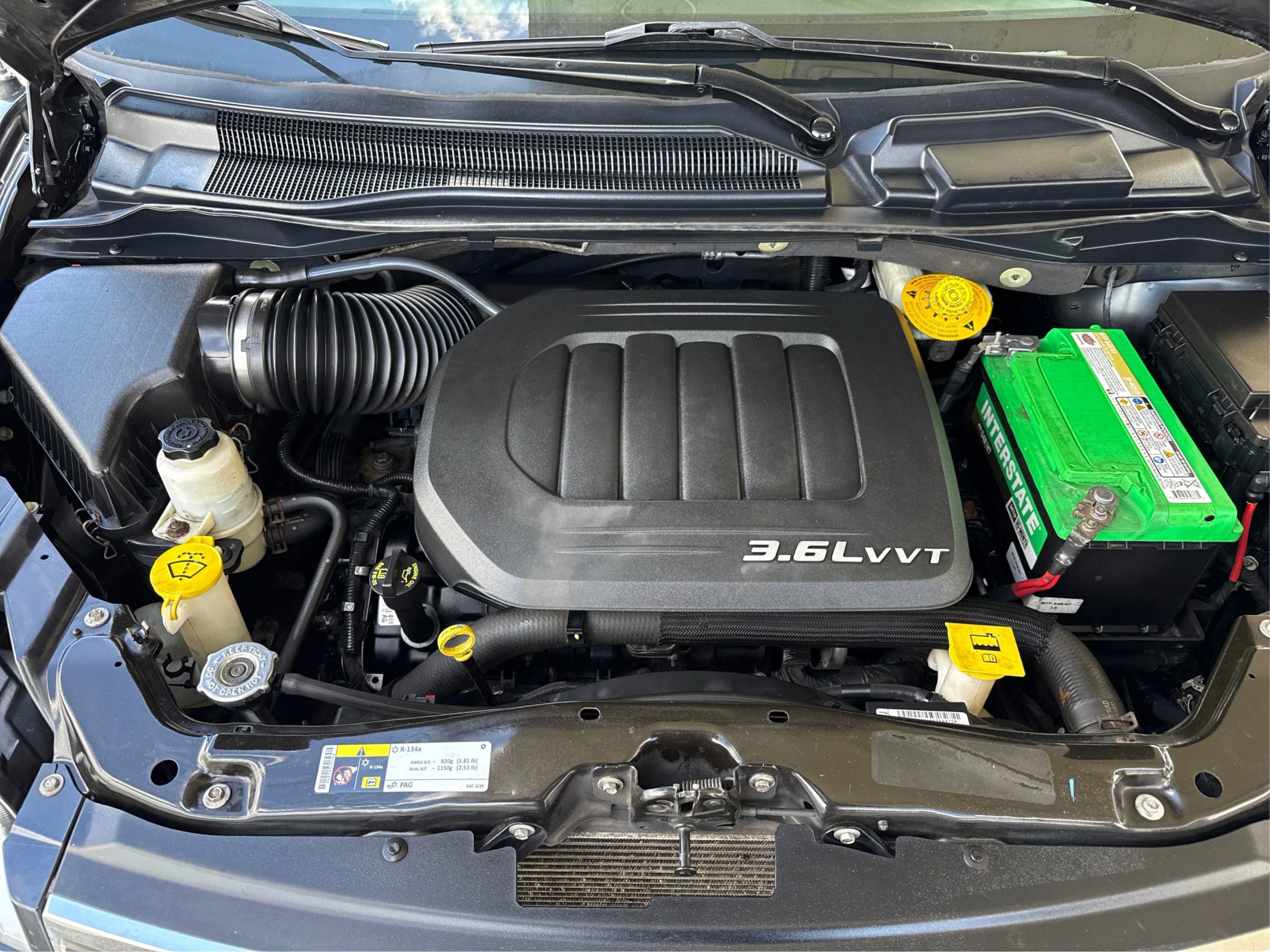 Used 2014 Chrysler Town & Country Touring image 14