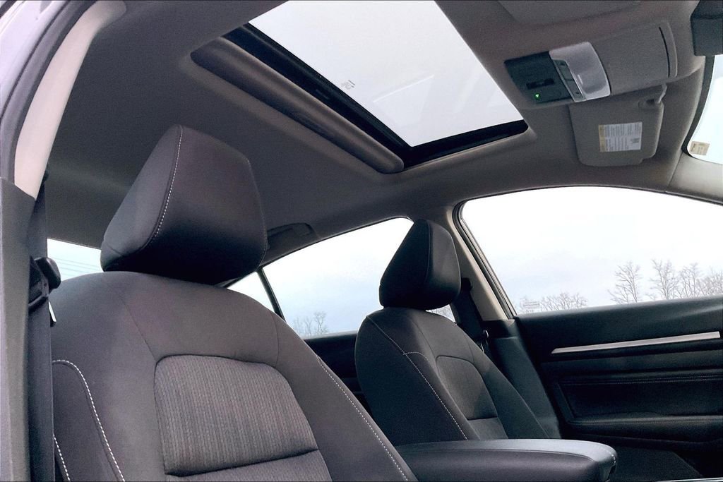 Used 2023 Nissan Altima 2.5 SV w/ SV Premium Package image 21