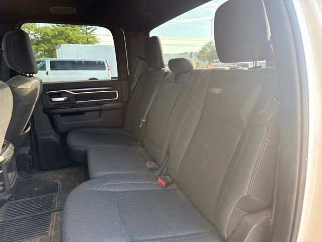 Used 2024 RAM 3500 Big Horn w/ Night Edition AWD/4WD image 25