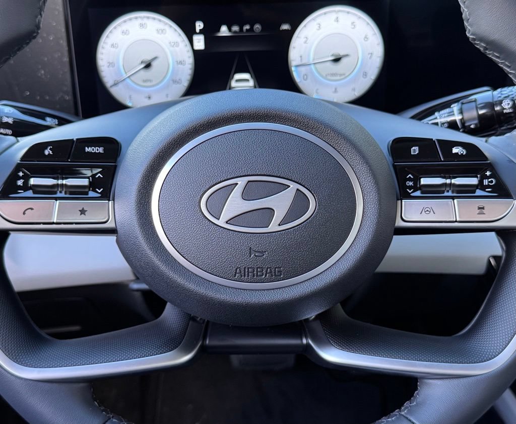 New 2026 Hyundai Elantra Limited FWD image 7