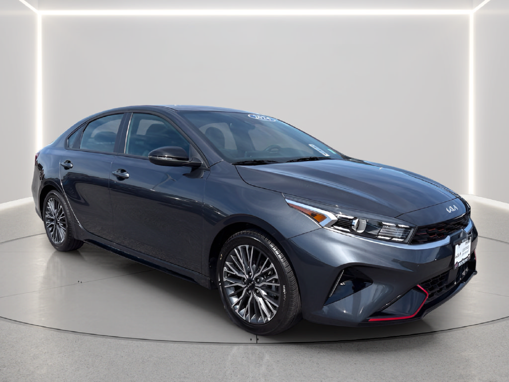 Certified 2024 Kia Forte GT-Line w/ GT-Line Premium Package FWD image 4
