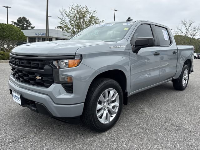 Used 2024 Chevrolet Silverado 1500 Custom AWD/4WD image 7