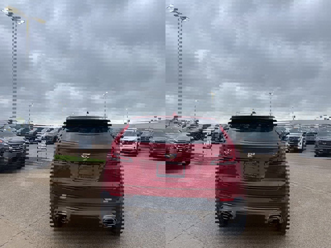 Used 2021 Cadillac XT4 Premium Luxury image 19