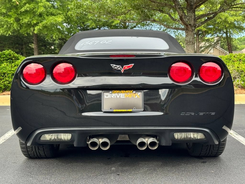 Used 2007 Chevrolet Corvette Convertible w/ Preferred Equipment Group RWD image 8