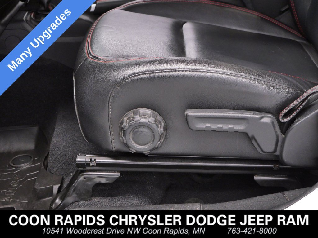 Used 2023 Jeep Wrangler Unlimited Rubicon w/ LED Lighting Group AWD/4WD image 16