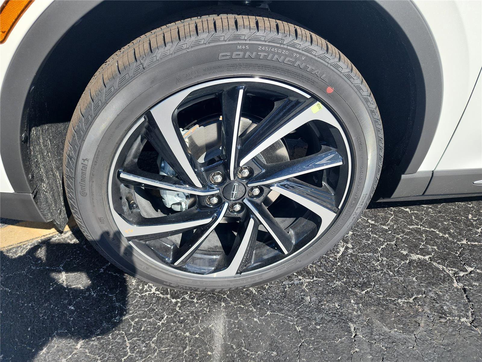 New 2026 Lincoln Corsair Reserve image 9