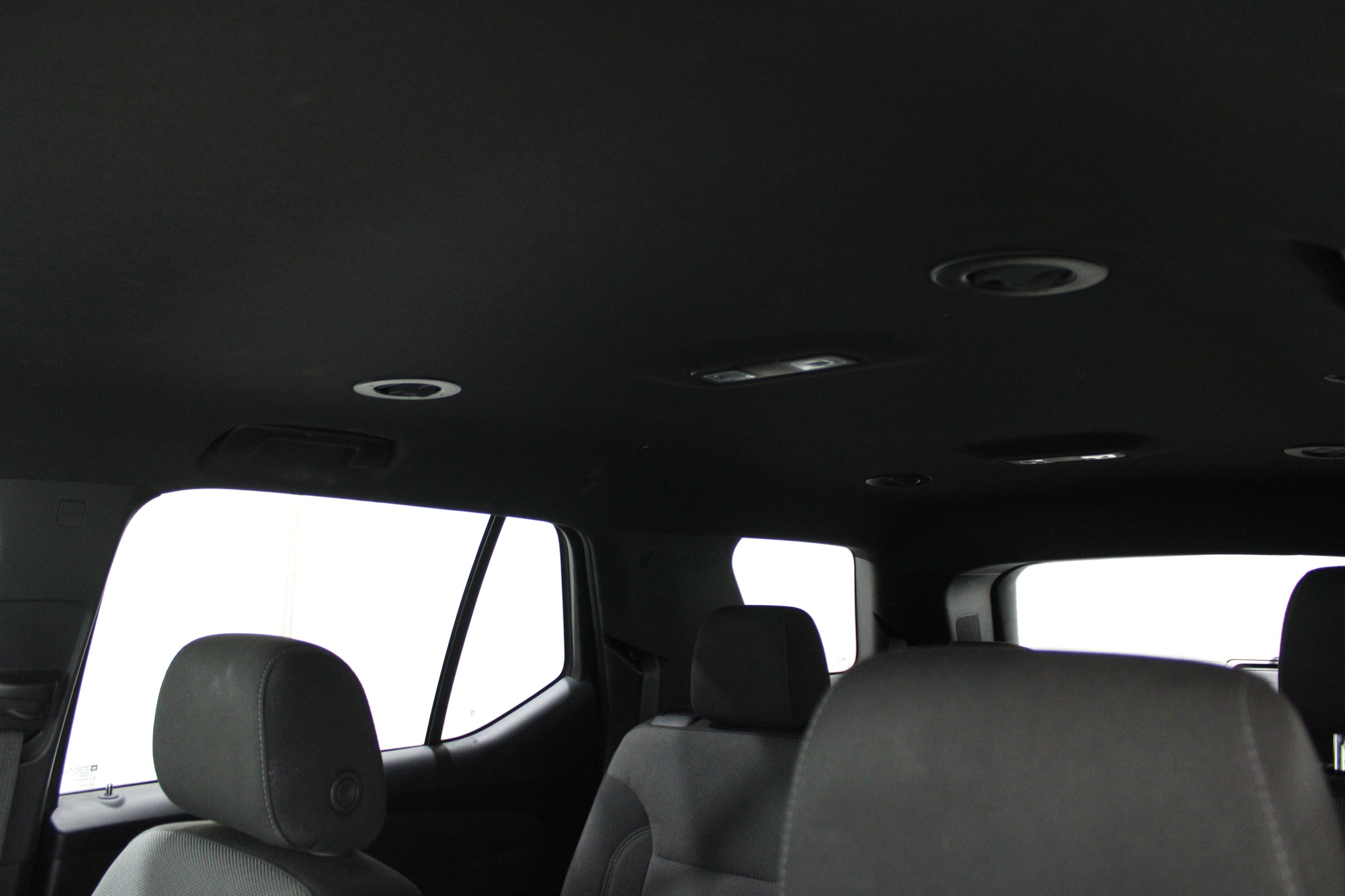 Used 2023 Chevrolet Traverse LT image 28