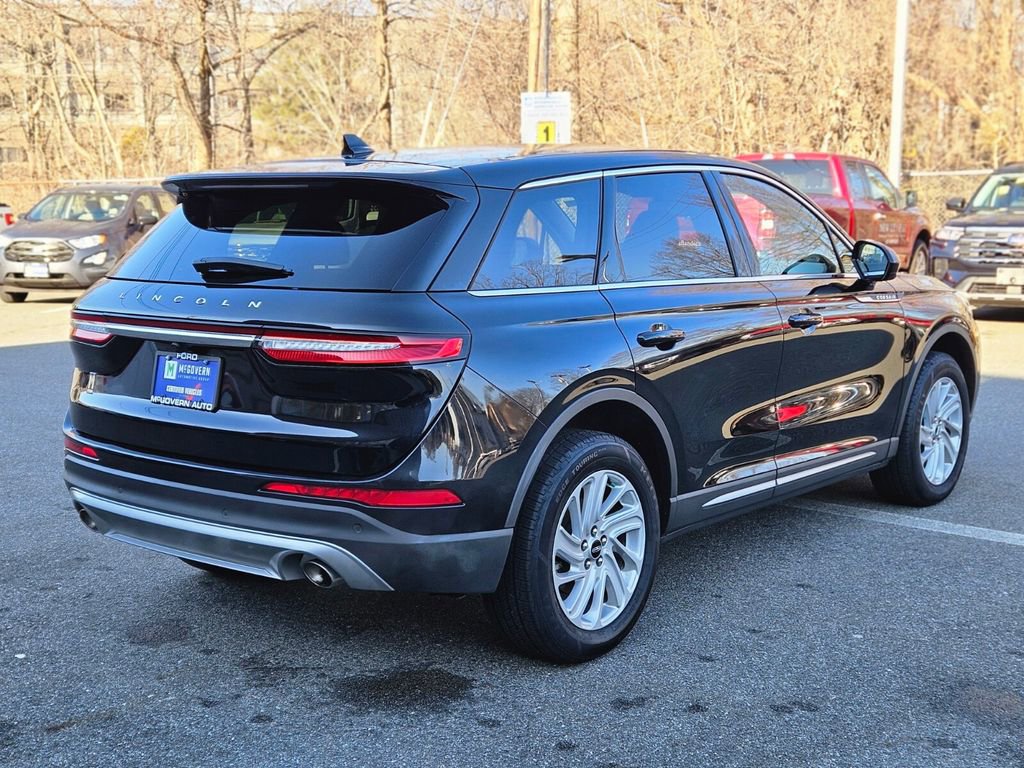 Used 2023 Lincoln Corsair AWD image 5