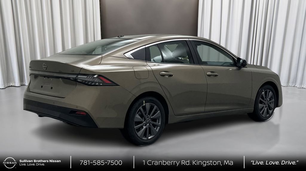 New 2026 Nissan Sentra SL w/ Floor Mat Package FWD image 5