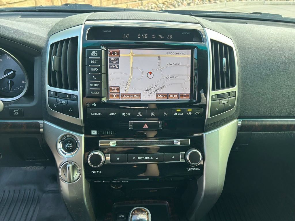 Used 2013 Toyota Land Cruiser AWD/4WD image 16