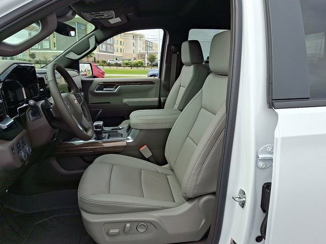 New 2026 Chevrolet Silverado 1500 LT w/ All Star Edition Plus image 10