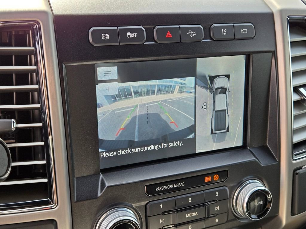 Used 2021 Ford F450 Platinum w/ FX4 Off-Road Package image 37