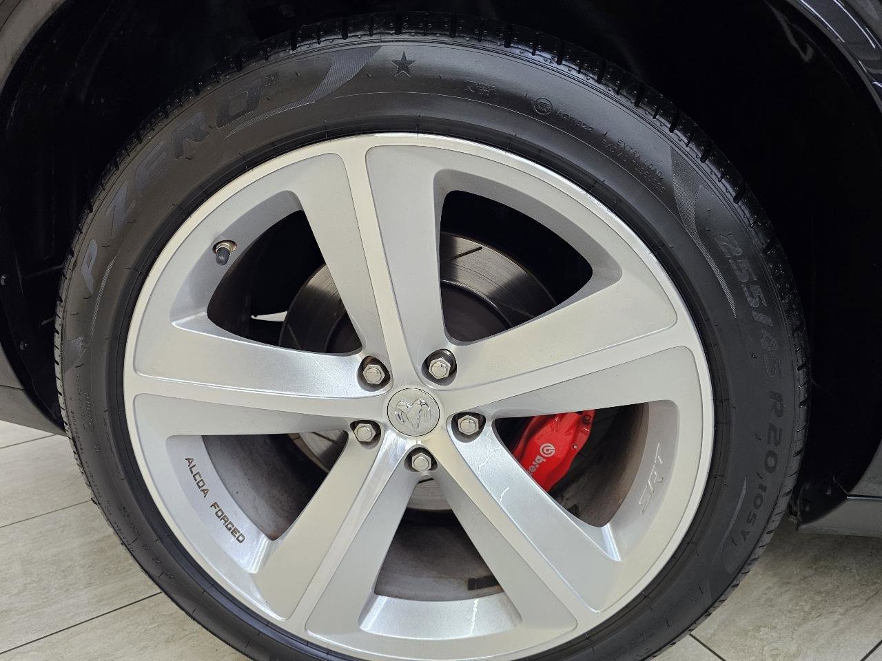 Used 2010 Dodge Challenger SRT8 w/ SRT Option Group II RWD image 33