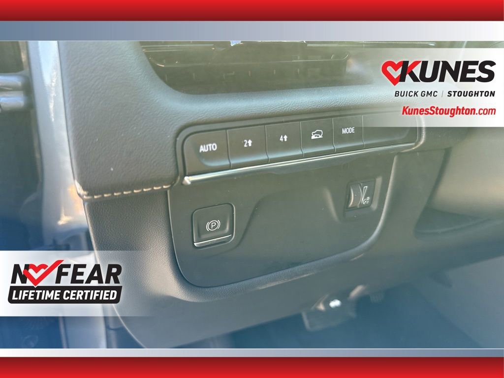 Used 2023 Cadillac Escalade Premium Luxury image 27