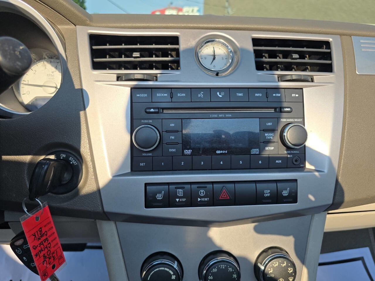 Used 2008 Chrysler Sebring Touring w/ Special Touring Group image 24