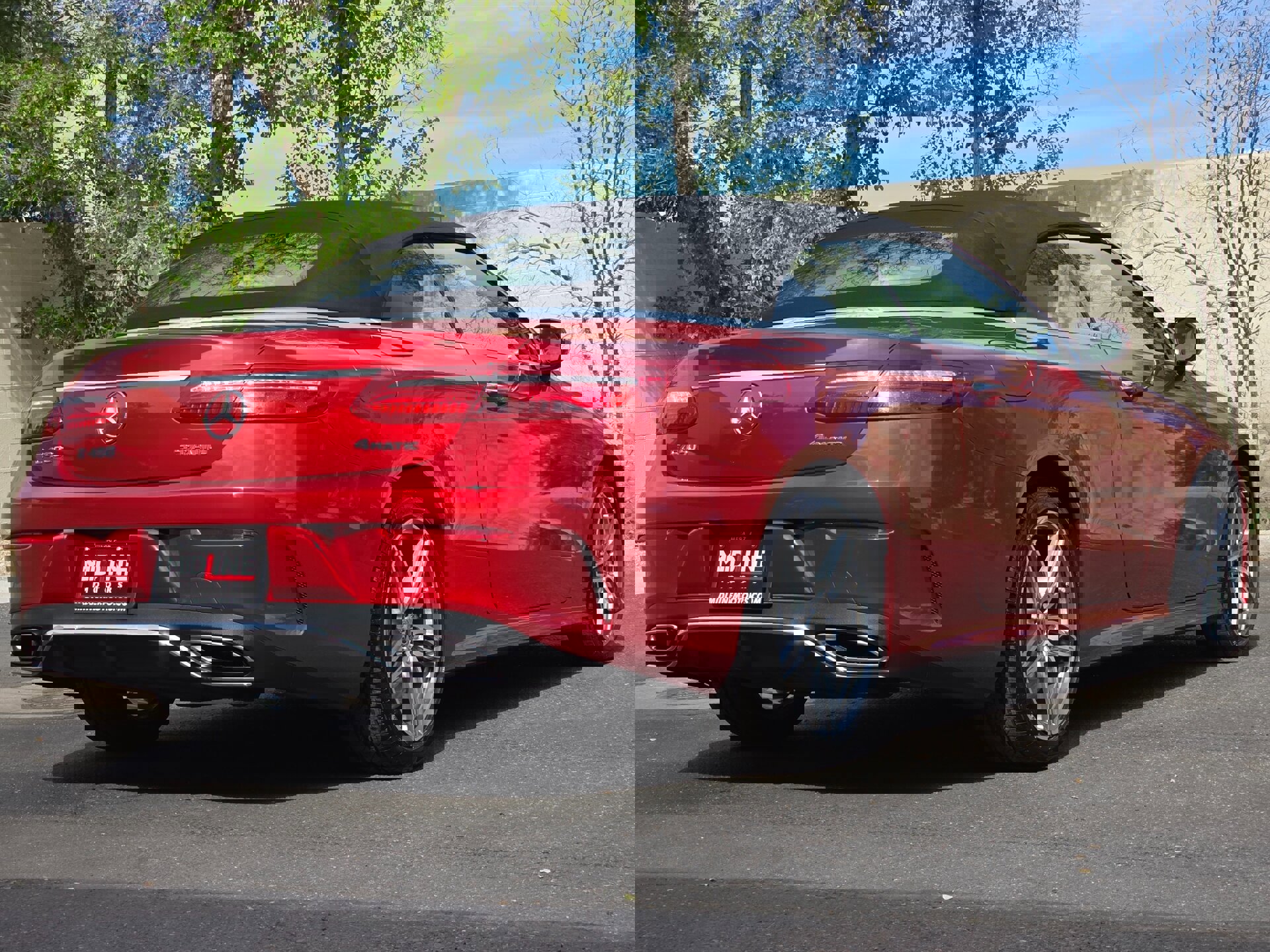 Used 2019 Mercedes-Benz E 450 4MATIC Cabriolet image 4