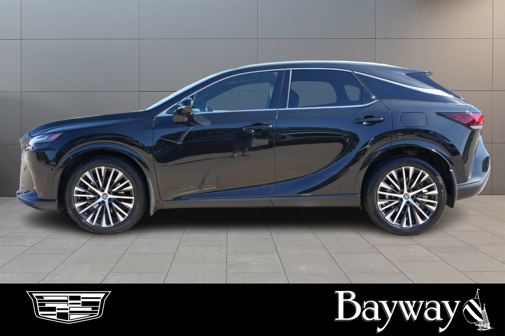 Used 2023 Lexus RX 350 Premium Plus w/ Cold Area Package FWD image 5