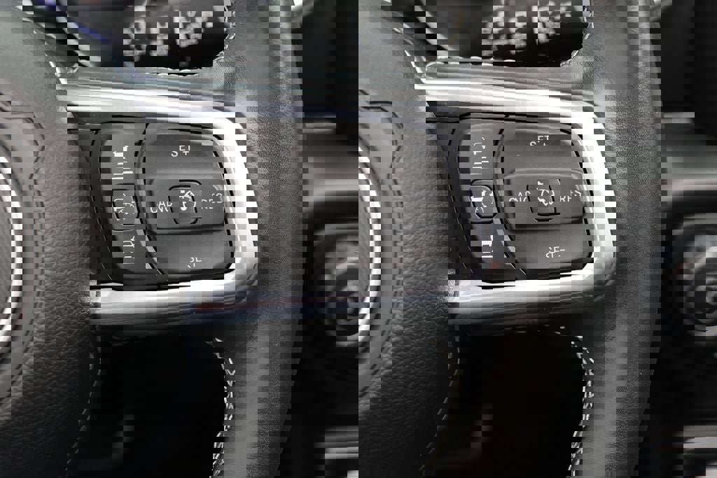 Used 2022 Jeep Wrangler Unlimited Sahara w/ Cold Weather Group image 21