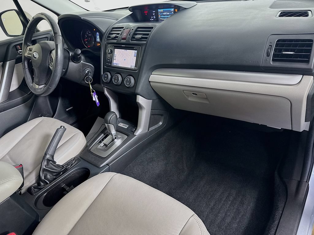 Used 2015 Subaru Forester 2.5i Limited AWD/4WD image 37
