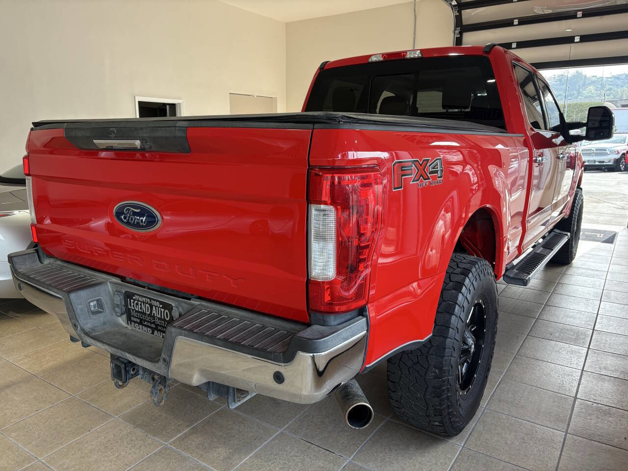 Used 2019 Ford F250 Lariat w/ Chrome Package AWD/4WD image 16