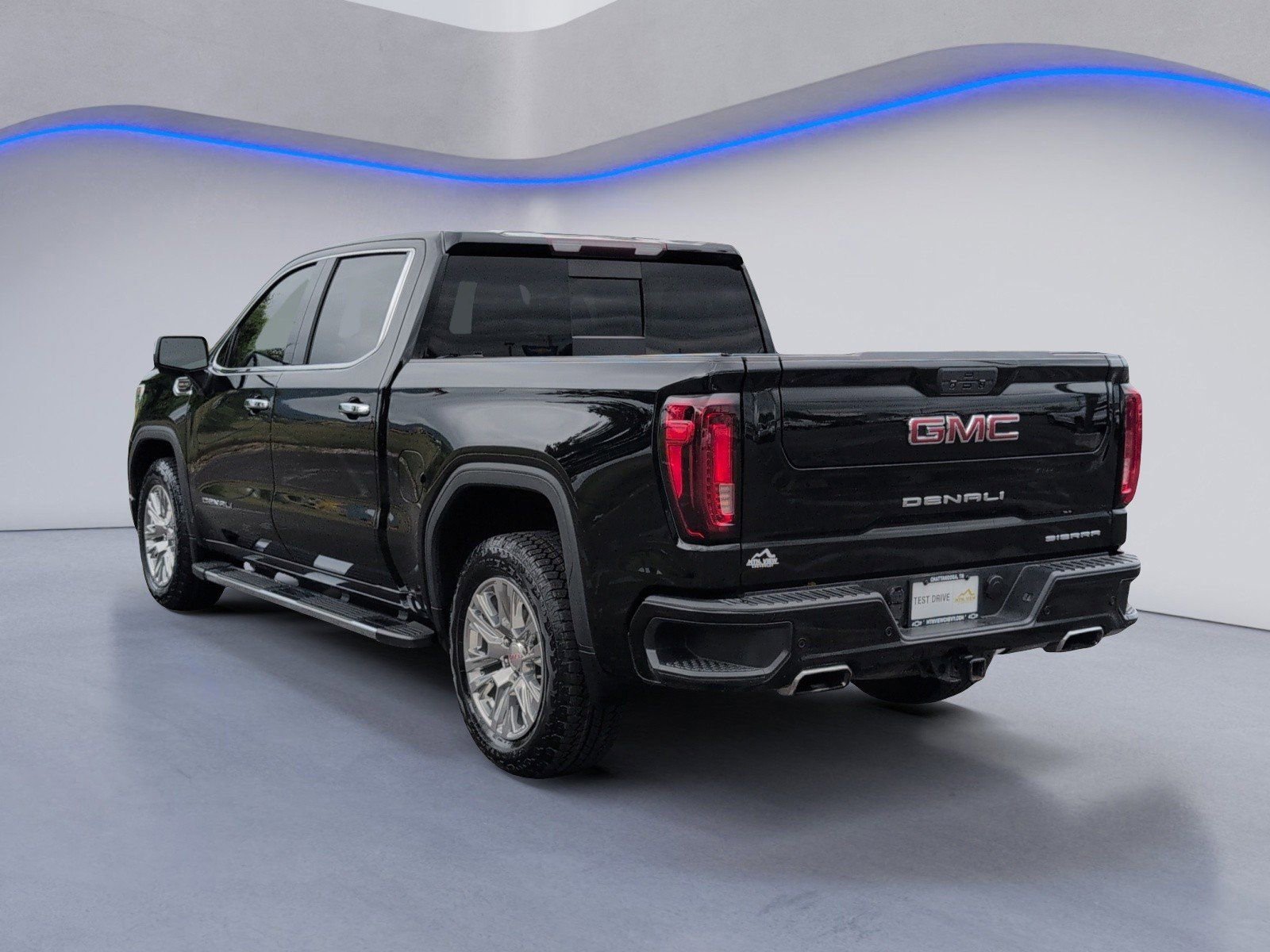 Used 2021 GMC Sierra 1500 Denali w/ Driver Alert Package II AWD/4WD image 9