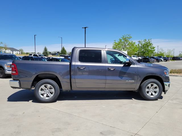 Used 2024 RAM 1500 Laramie AWD/4WD image 2