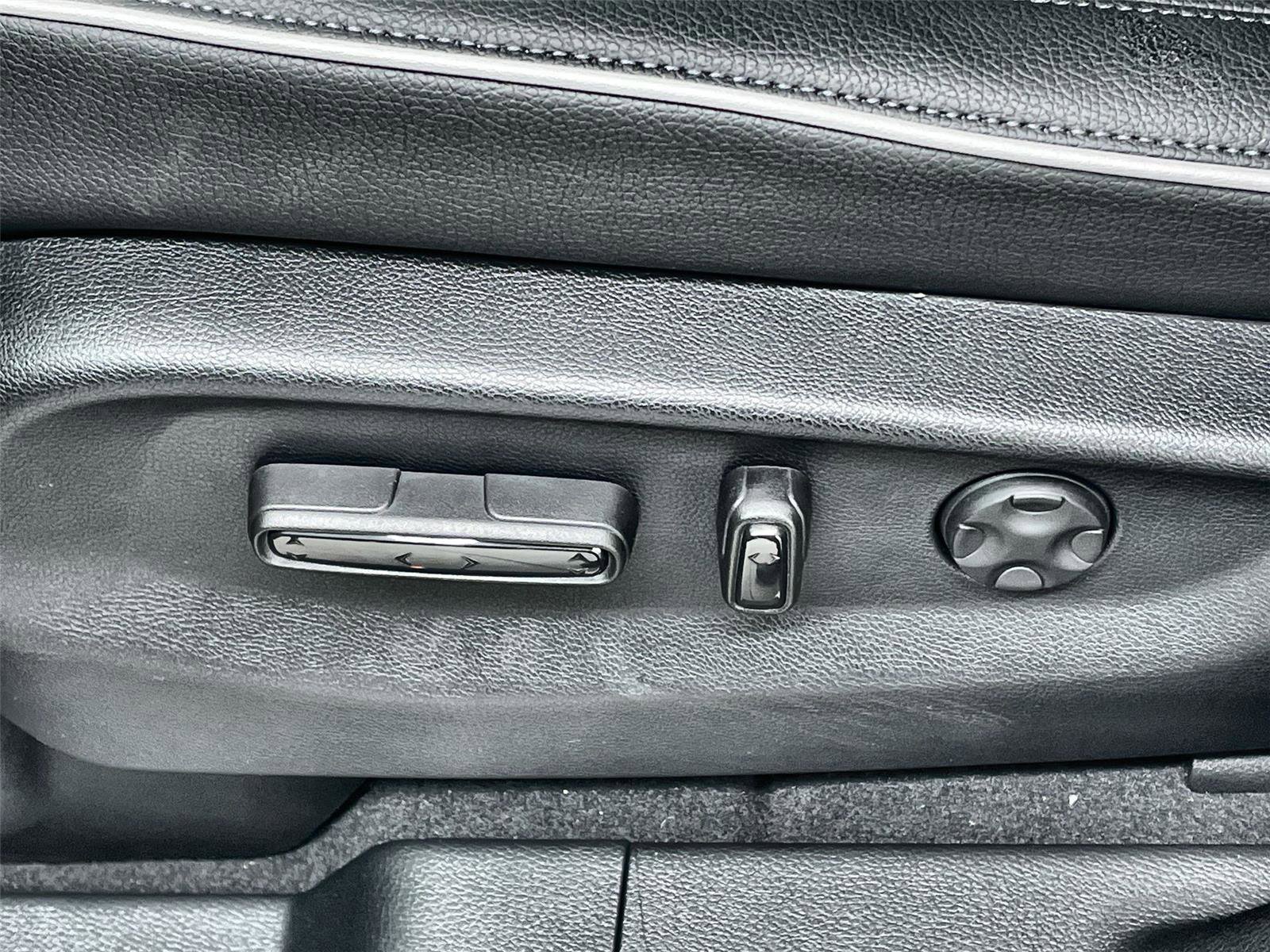 New 2026 Honda Odyssey Elite image 13