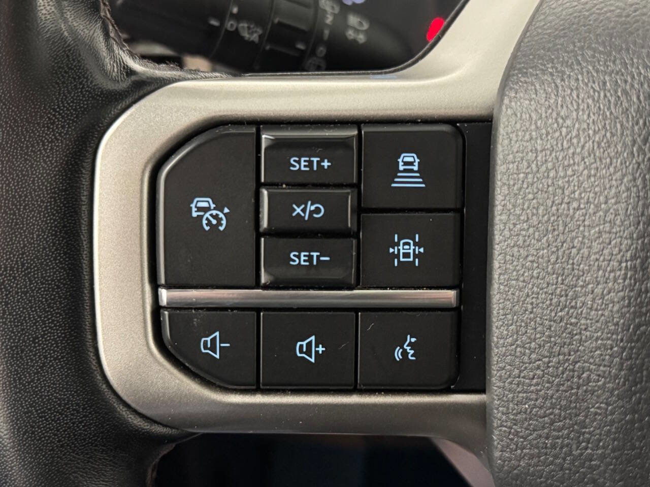 Used 2022 Ford Expedition Max Limited AWD/4WD image 35