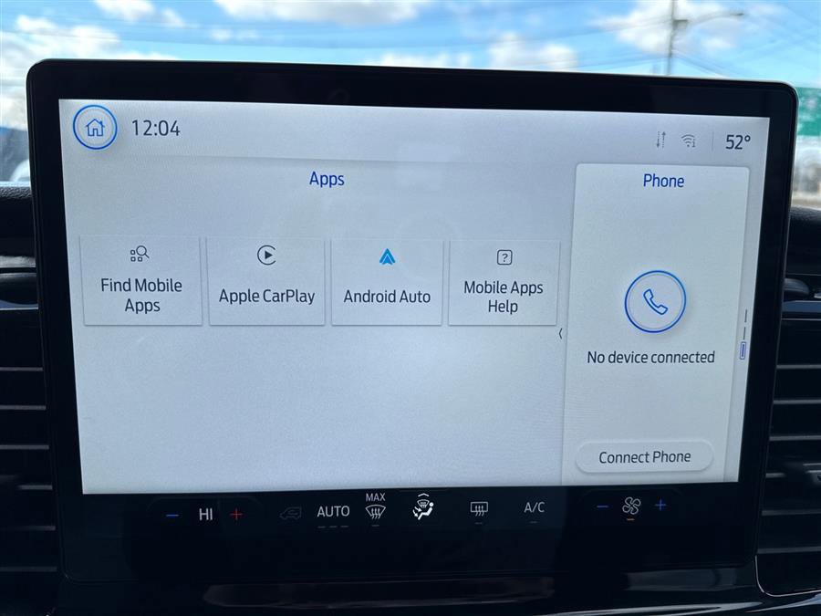 Used 2023 Ford Transit 350 XLT image 41