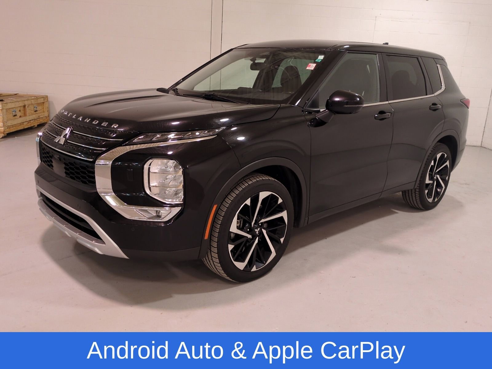 Used 2023 Mitsubishi Outlander SE AWD/4WD image 10