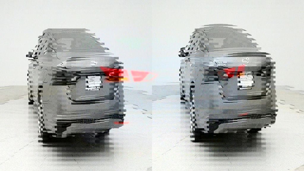 Used 2022 Nissan Altima 2.5 S image 6