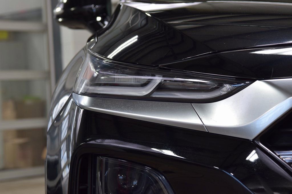 Used 2020 Hyundai Santa Fe SEL w/ Convenience + Premium Package image 12