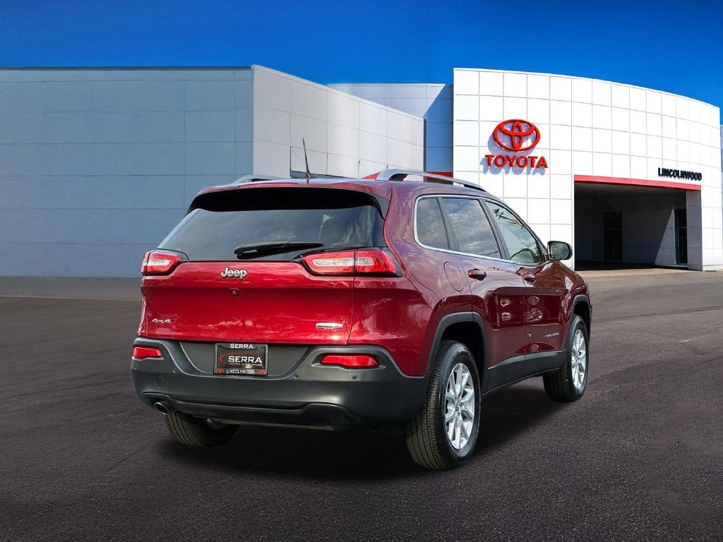 Used 2016 Jeep Cherokee Latitude w/ Safety/Convenience Group AWD/4WD image 10