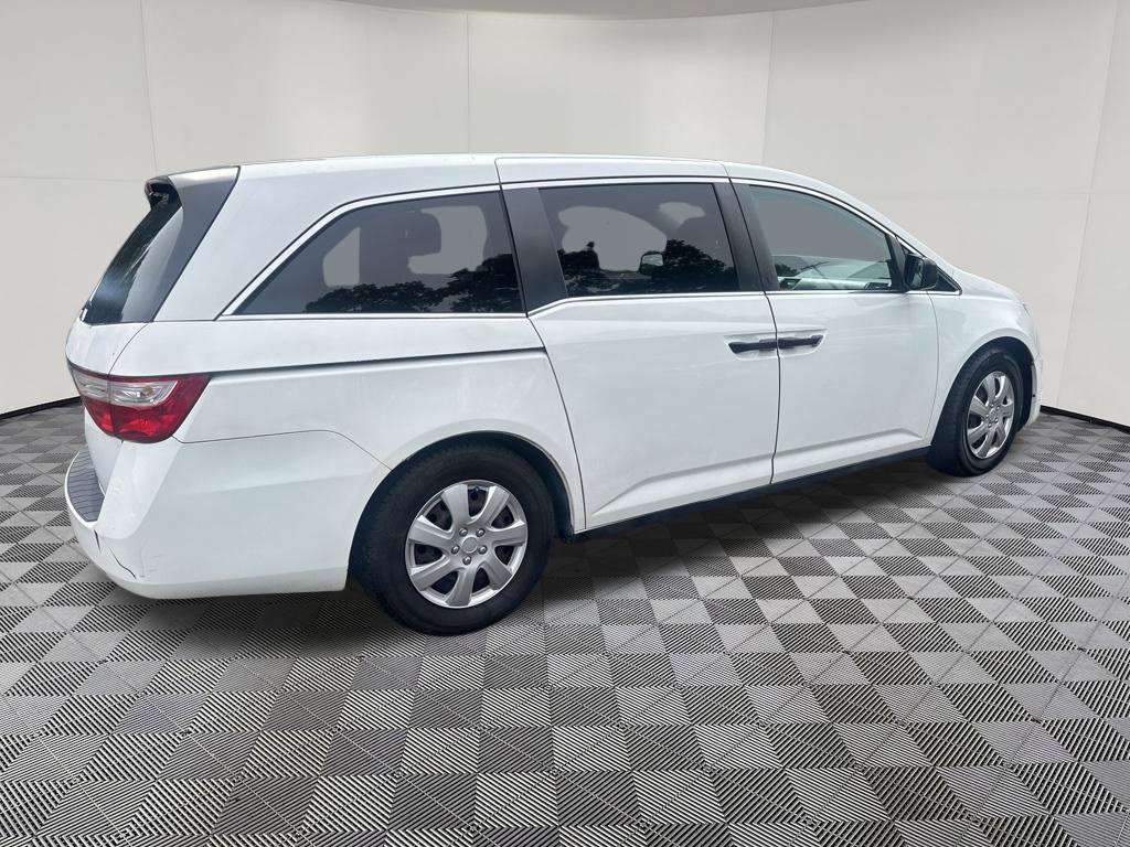 Used 2011 Honda Odyssey LX image 10