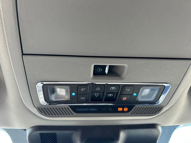 New 2026 Ford F350 Lariat w/ Black Appearance Package image 35