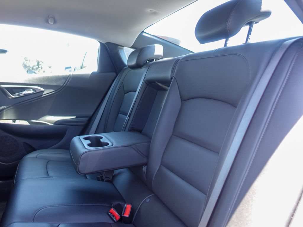 Used 2024 Chevrolet Malibu LT FWD image 24