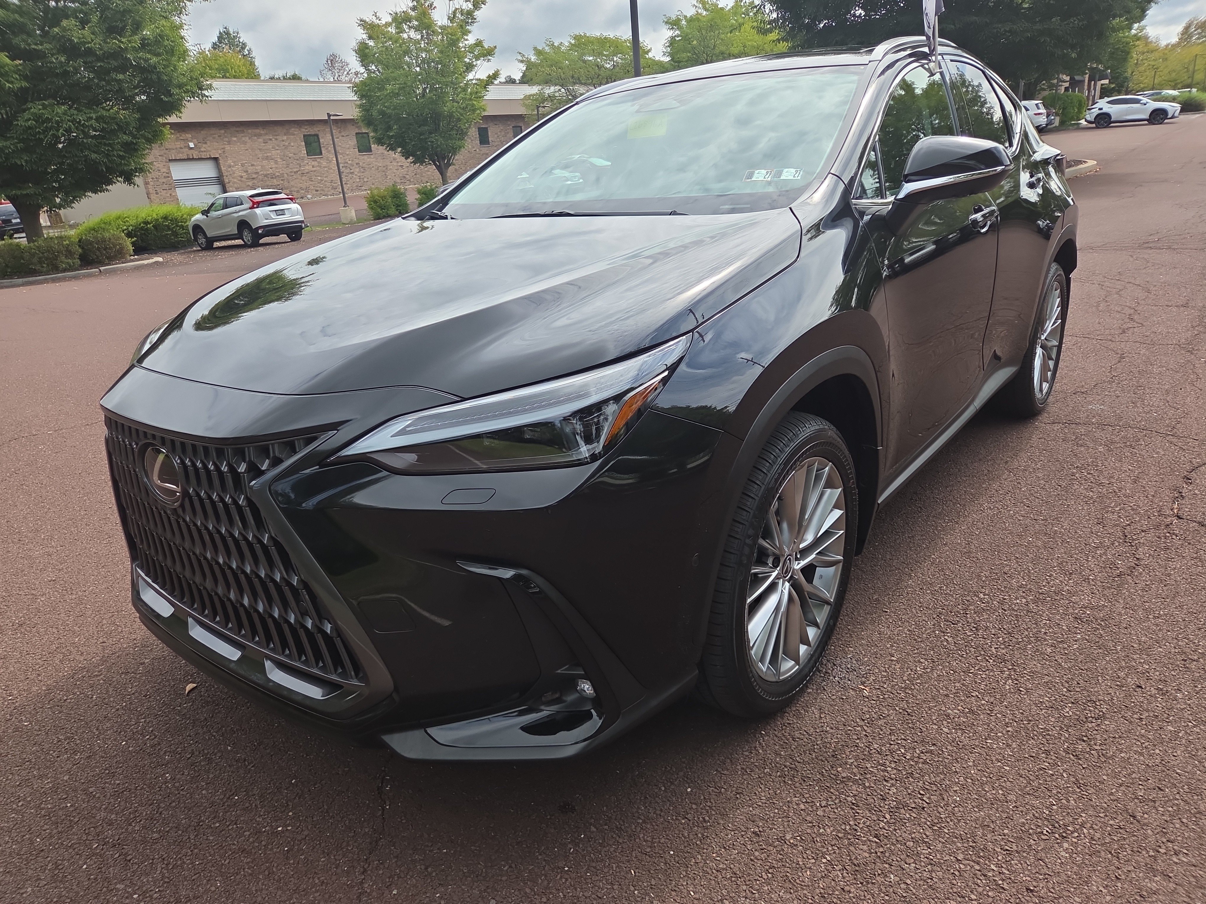 Certified 2024 Lexus NX 350h AWD w/ Vision Package image 7