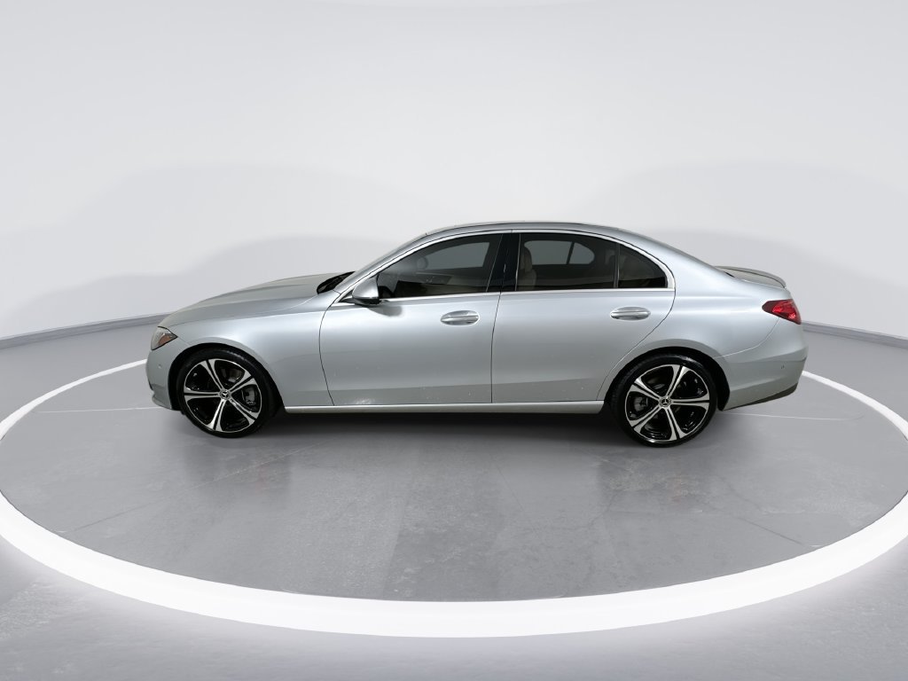 Used 2025 Mercedes-Benz C 300 Sedan image 5