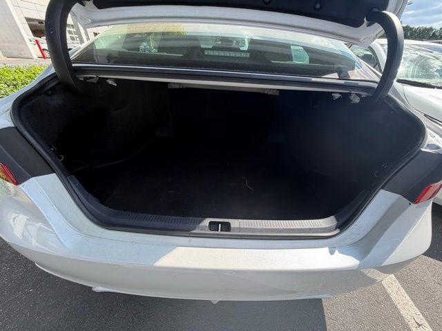 Used 2024 Toyota Camry XSE FWD image 16