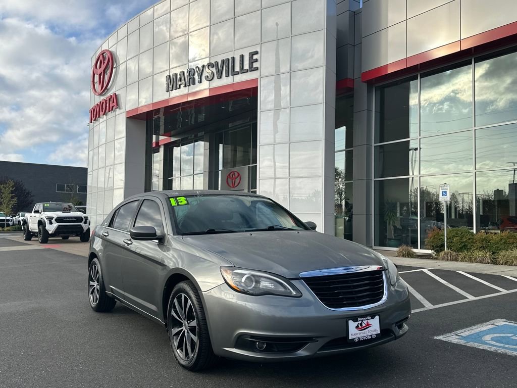 Used 2013 Chrysler 200 Limited w/ Sun/Sound Group