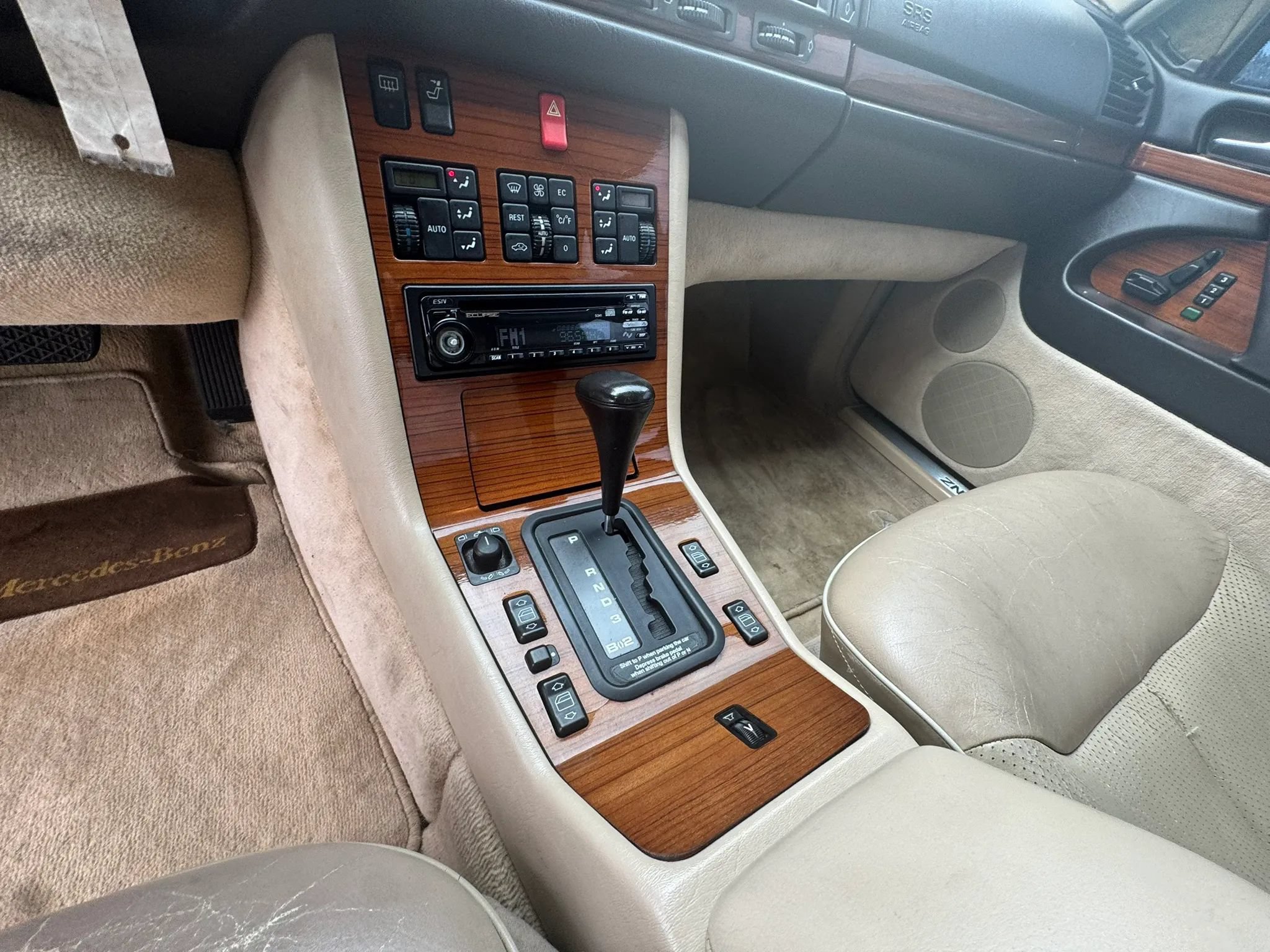 Used 1992 Mercedes-Benz 400 E image 15