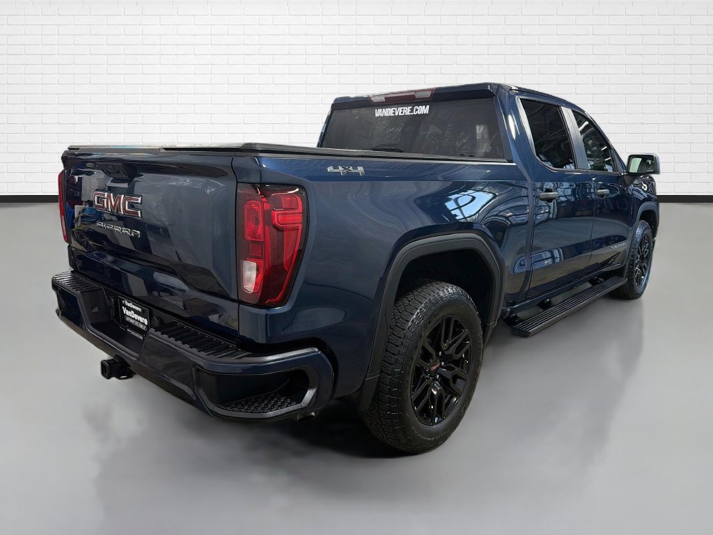 Used 2023 GMC Sierra 1500 Pro w/ Graphite Edition AWD/4WD image 9